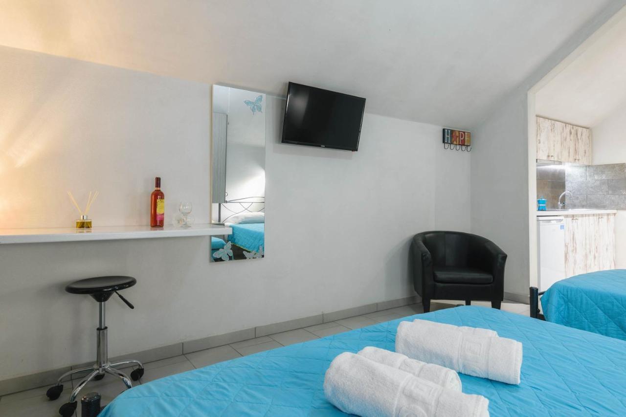 Timotheos Aparthotel Marathiás